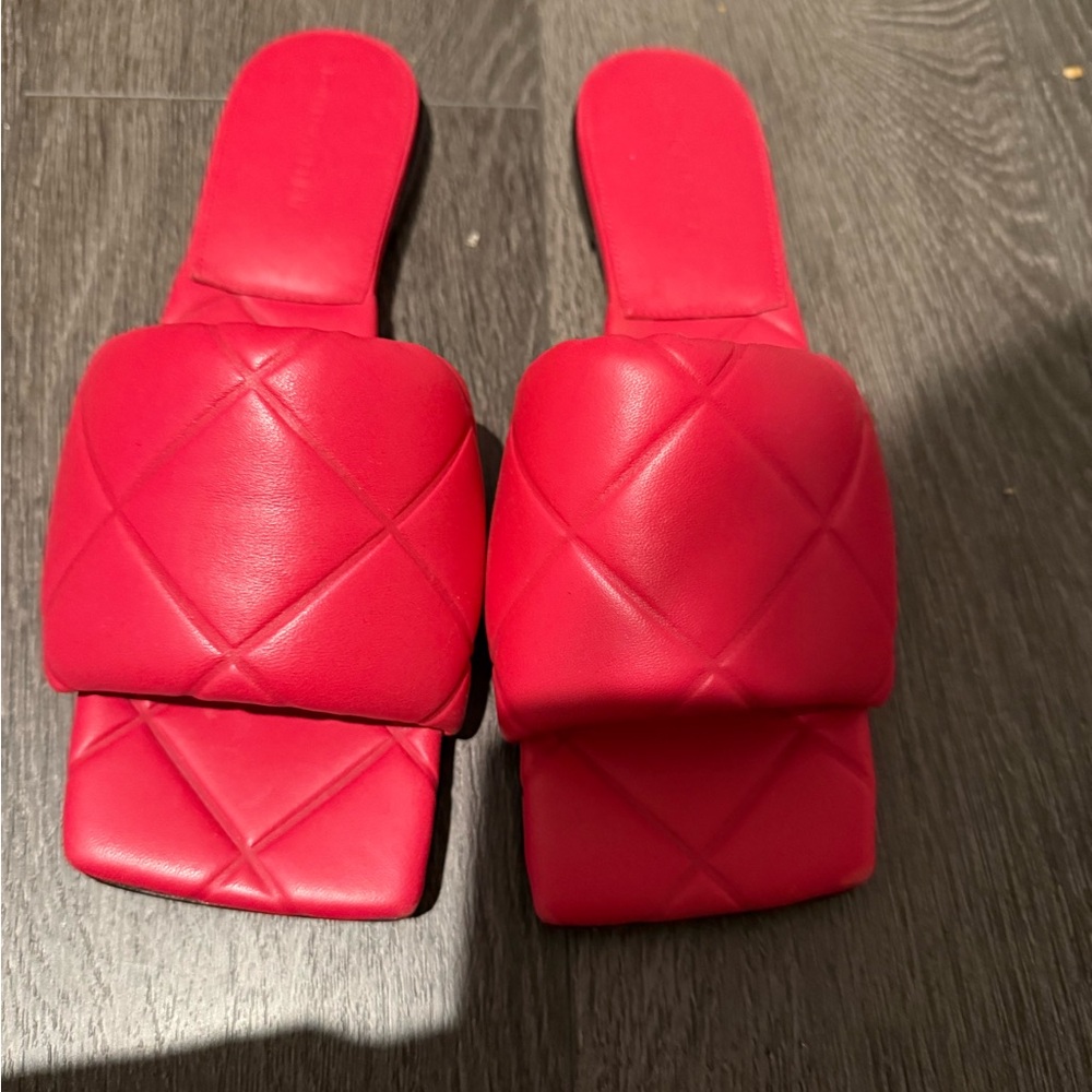 Vibrant Bottega Veneta Quilted Slide Sandals